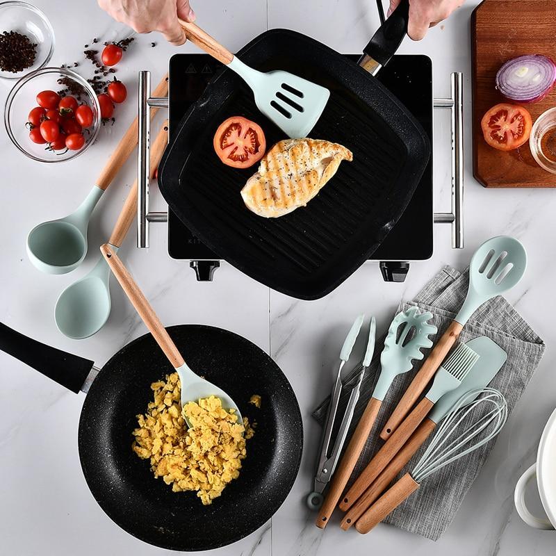 Kit Gastronômico Premium – Utensílios de Cozinha, Silicone e Madeira Ecológica